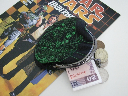 Star Wars coin purse - £7.50